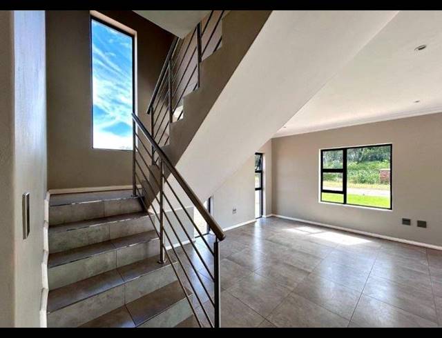 3 BEDROOM HOUSE FOR SALE IN ELDORETTE